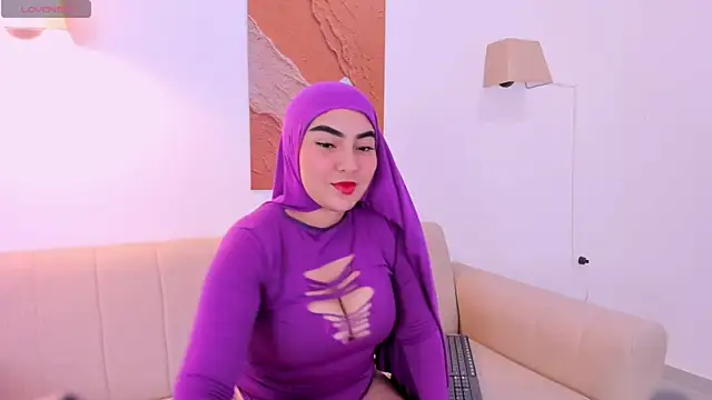 Snapshot of Malika_Noor chatting on 07.09.26 Malika Noor online show from 07.09.26
