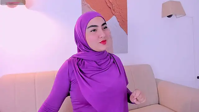 Snapshot of Malika_Noor chatting on 07.27.26 Malika Noor online show from 07.27.26