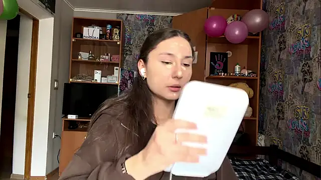 poly princess online show from 02.26.26