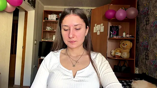 Snapshot of poly_princess chatting on 03.13.26 poly princess online show from 03.13.26