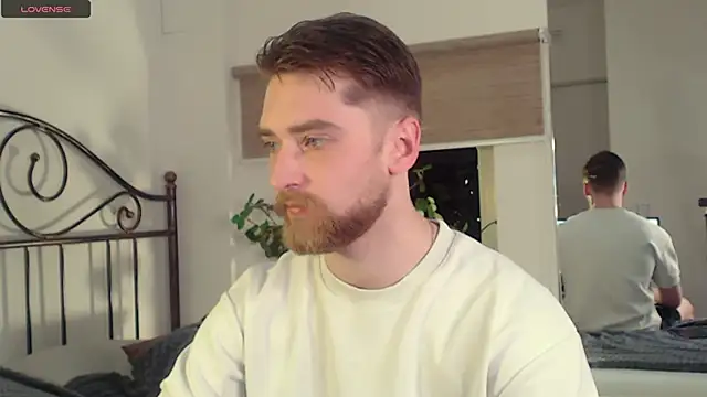 Dexter Raze online show from 04.04.26