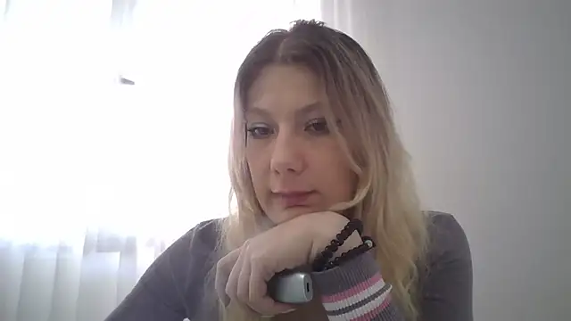 Snapshot of Foxy_Bright chatting on 02.28.26 Foxy Bright online show from 02.28.26