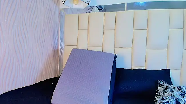 Lana Sliim online show from 04.01.26