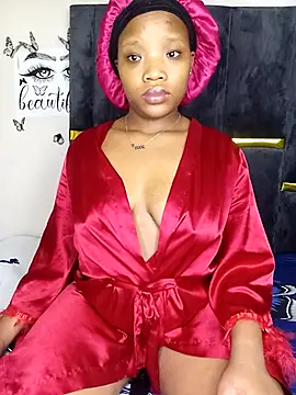 Snapshot of Divine_Beautyxx chatting on 05.02.26 Divine Beautyxx online show from 05.02.26