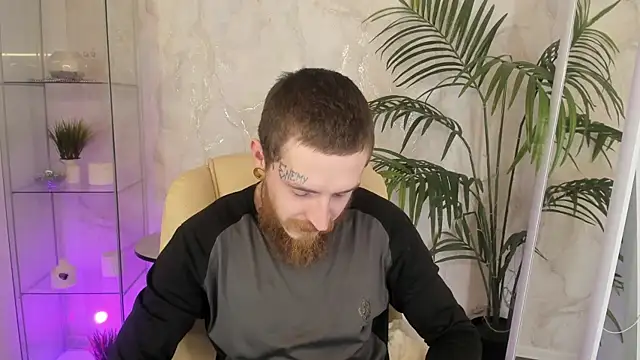 Snapshot of RockyLeen chatting on 03.01.26 RockyLeen online show from 03.01.26