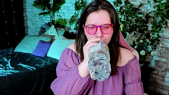 Penny  Love online show from 03.12.26