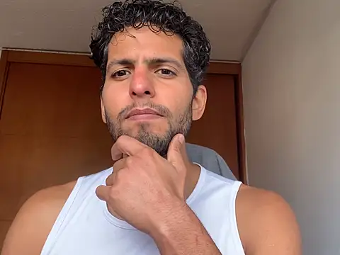 Snapshot of Tony_here chatting on 02.20.26 Tony here online show from 02.20.26