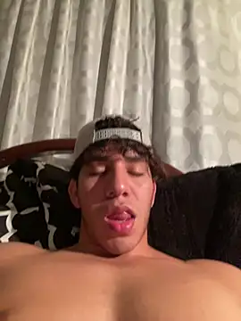 Alejandrososas online show from 04.14.26