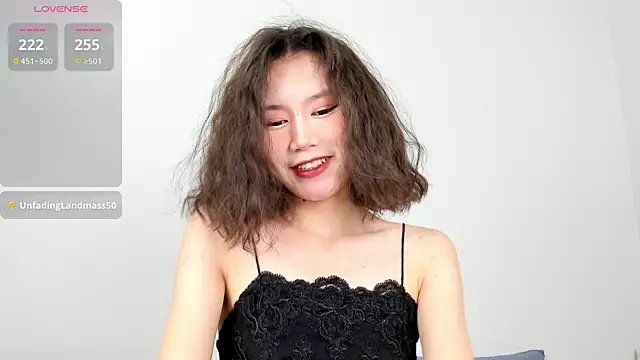 Kiraeko online show from 05.20.26