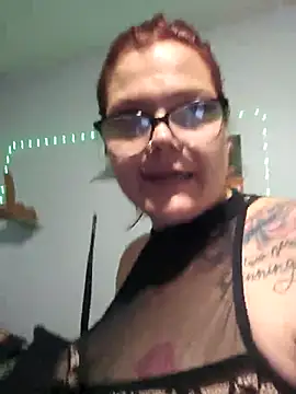 Snapshot of Sexymilf6992 chatting on 07.30.26 Sexymilf6992 online show from 07.30.26
