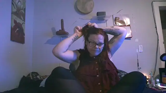 Snapshot of Sexymilf6992 chatting on 08.06.26 Sexymilf6992 online show from 08.06.26