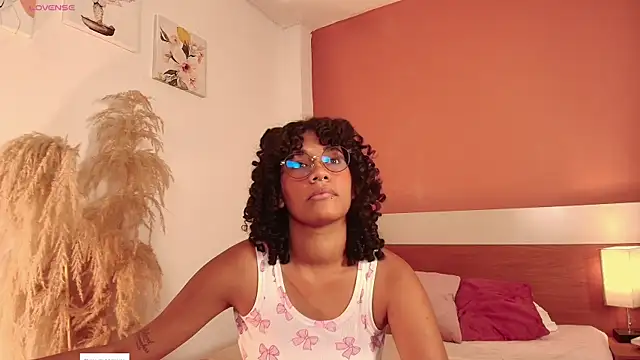 Meganlux1 online show from 07.24.26