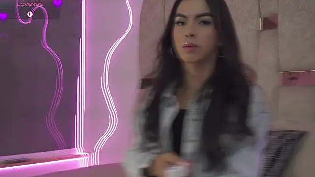 Fernanda thail  online show from 03.24.26