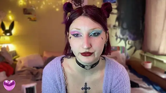 Snapshot of VelvetLiquorrr chatting on 02.27.26 VelvetLiquorrr online show from 02.27.26