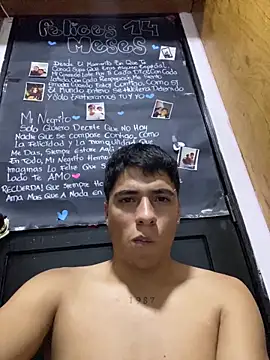 laparejita0410 online show from 02.28.26