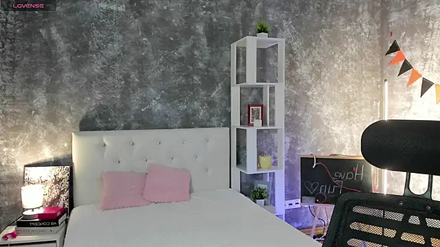 asti bubbles online show from 04.28.26