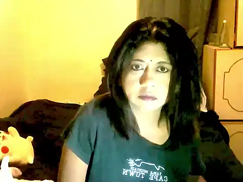 IndianPleasures21 online show from 04.17.26