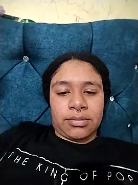 Snapshot of Naiv28 chatting on 02.24.26 Naiv28 online show from 02.24.26