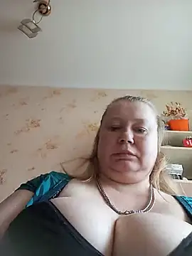 KiraStanton online show from 06.07.26