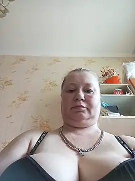 KiraStanton online show from 06.30.26