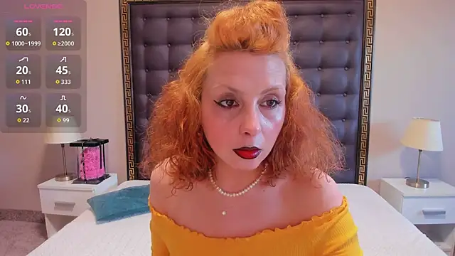 Snapshot of curly_muffin chatting on 02.27.26 curly muffin online show from 02.27.26