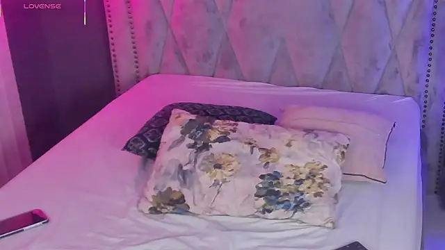 Baby foxx online show from 03.12.26