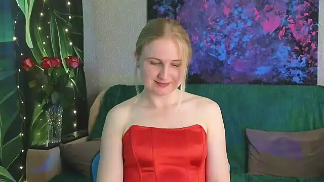Lanavi Smile online show from 07.08.26