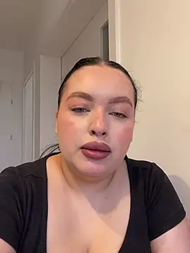 ElisonFox  online show from 02.21.26