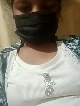 Snapshot of alwayspinky chatting on 02.23.26 alwayspinky online show from 02.23.26