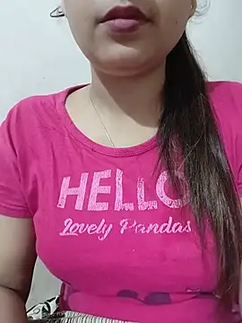 Shanaya-Hotty online show from 07.15.26