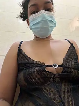 Snapshot of sessy_grl chatting on 02.24.26 sessy grl online show from 02.24.26