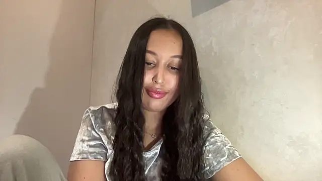 Dana 005 online show from 05.06.26