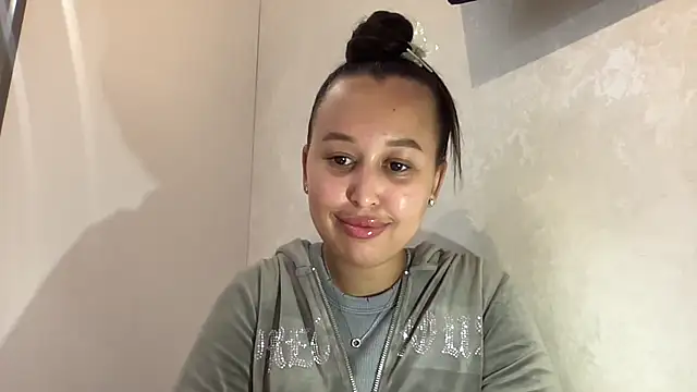 Dana 005 online show from 05.30.26