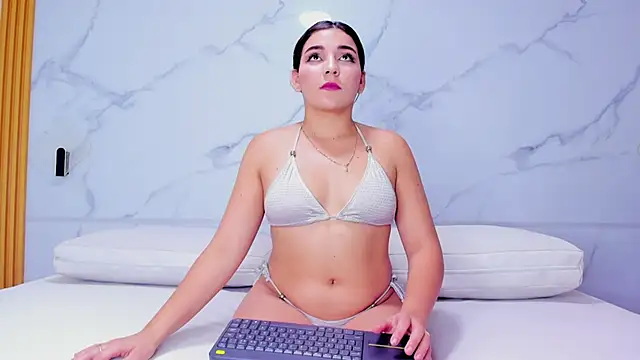 Snapshot of melanie_harl chatting on 02.24.26 melanie harl online show from 02.24.26