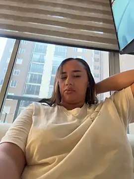 Snapshot of Eyssha chatting on 03.18.26 Eyssha online show from 03.18.26