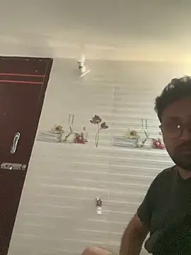 Snapshot of SteamyWave37 chatting on 02.21.26 SteamyWave37 online show from 02.21.26