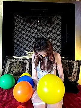 PhoenixStarXO online show from 04.04.26