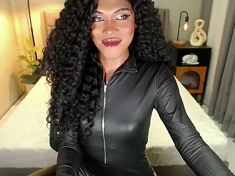 UnforgetableAnna online show from 04.07.26