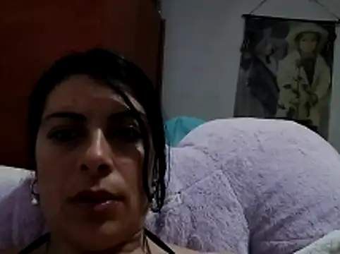 Snapshot of tefutbin3 chatting on 05.19.26 tefutbin3 online show from 05.19.26