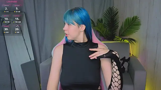 SofiaSterns online show from 04.06.26