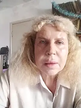 Snapshot of Stella7920 chatting on 02.25.26 Stella7920 online show from 02.25.26