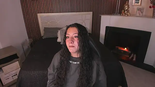 Snapshot of paulys_ chatting on 04.06.26 paulys online show from 04.06.26