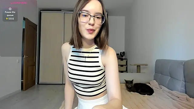 Elli Lane online show from 05.16.26