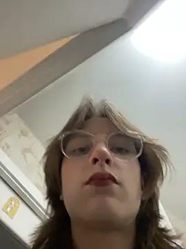 Snapshot of bezvanili chatting on 02.27.26 bezvanili online show from 02.27.26