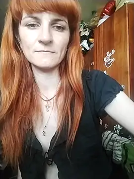 Snapshot of YaroslavaLester chatting on 05.22.26 YaroslavaLester online show from 05.22.26