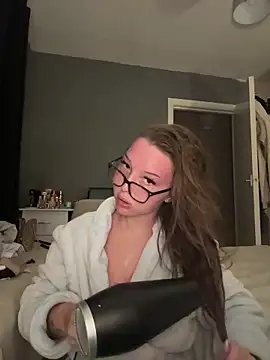 Bellesweett online show from 04.07.26