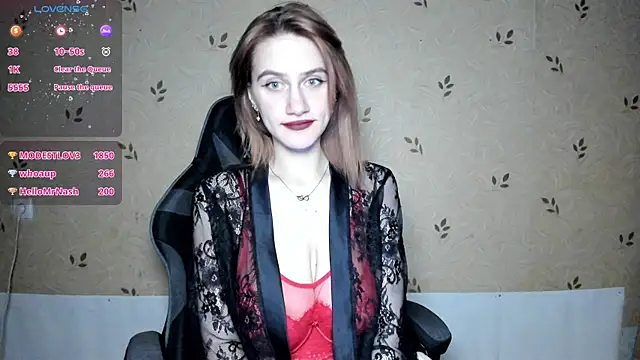 NicoleDaviss online show from 04.10.26