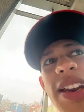 HarryGaze online show from 03.24.26