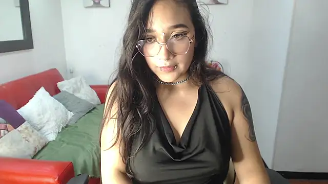 Aura cute  online show from 04.02.26