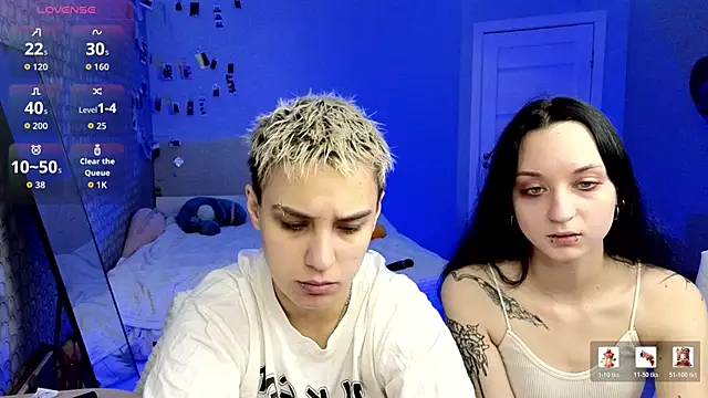 LuxuryLoverss online show from 04.18.26